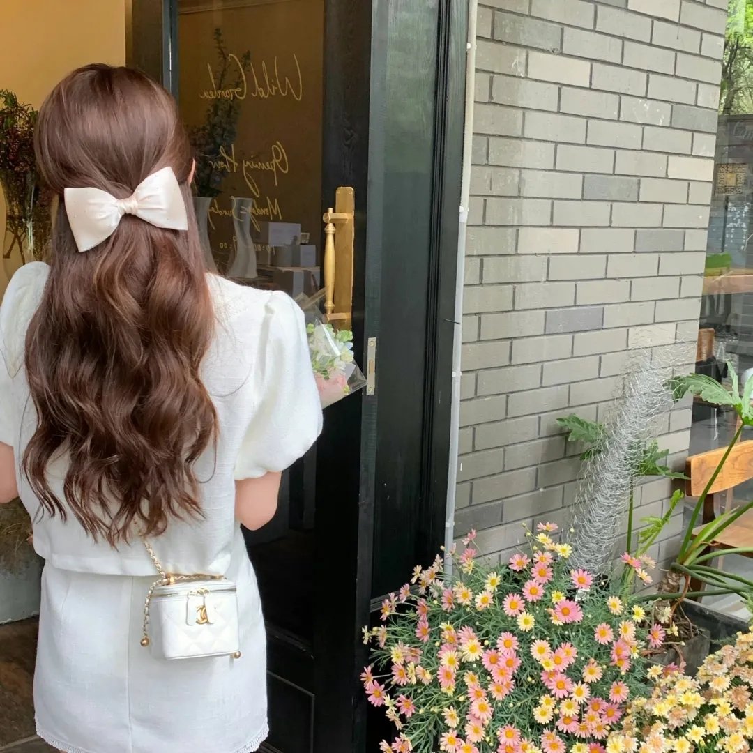 古堡女魔君